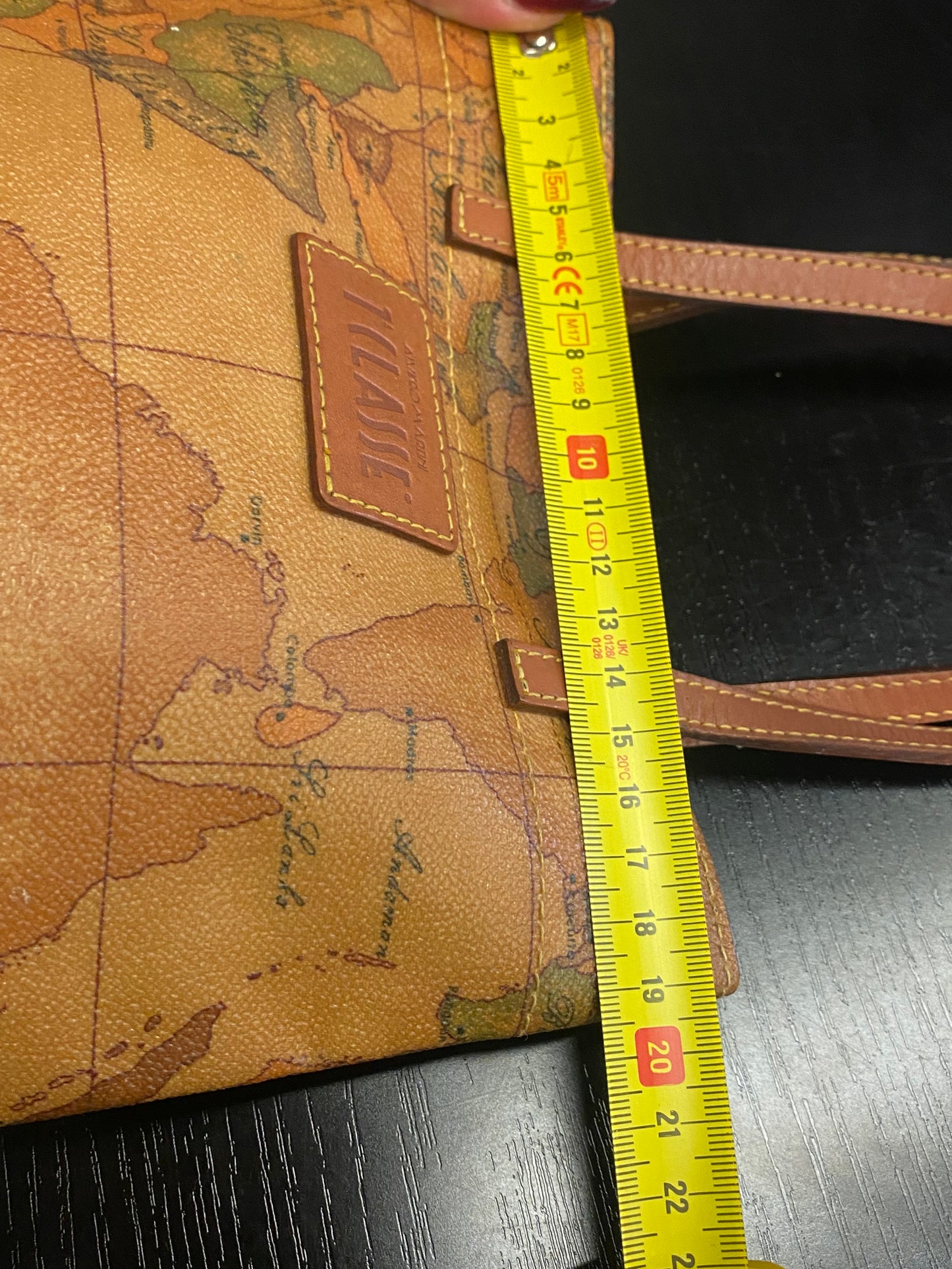 Alviero Martini 1st Class leather handbag