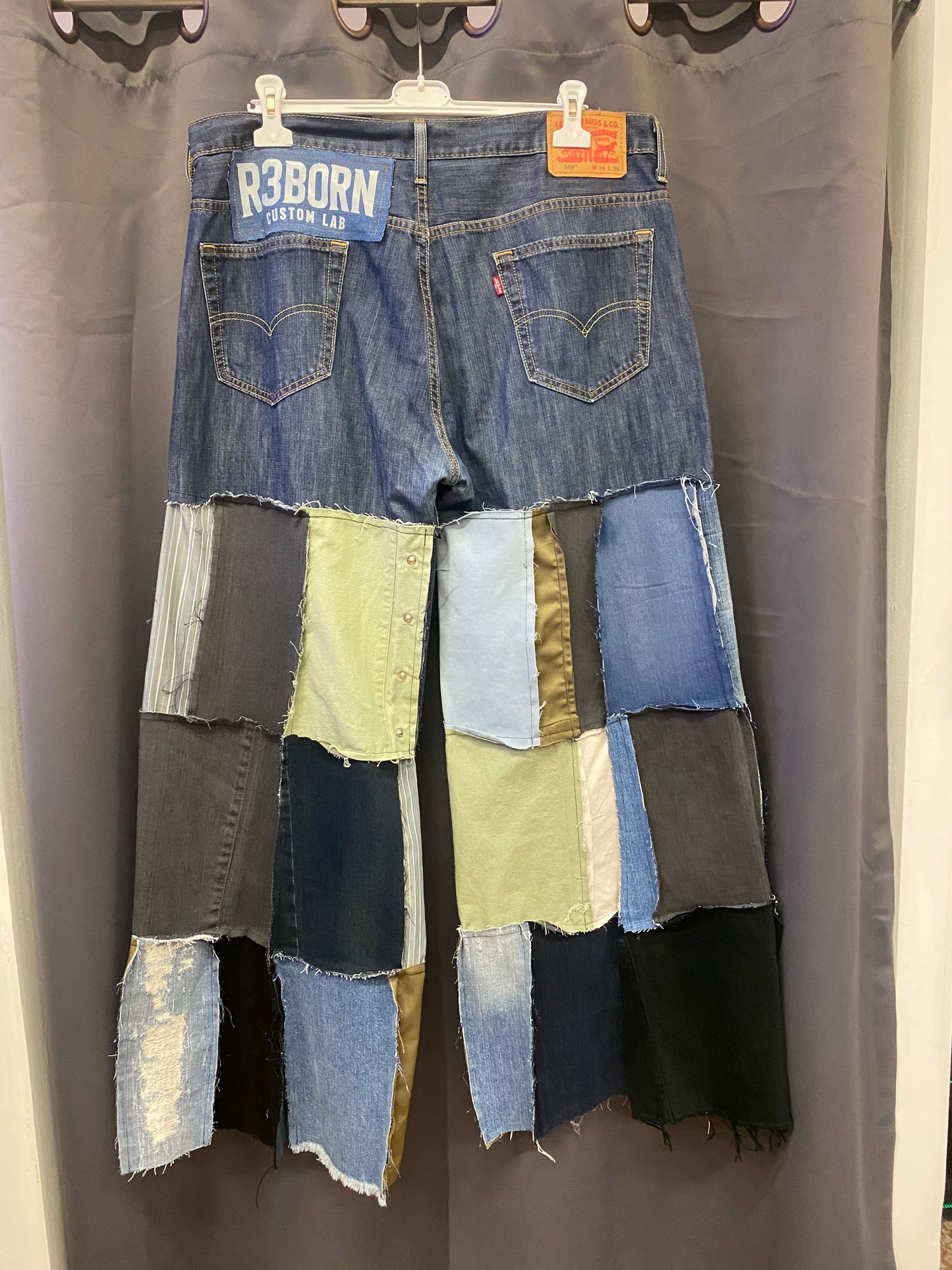 Jeans Levi’s vintage Custom R3BORN (XL)