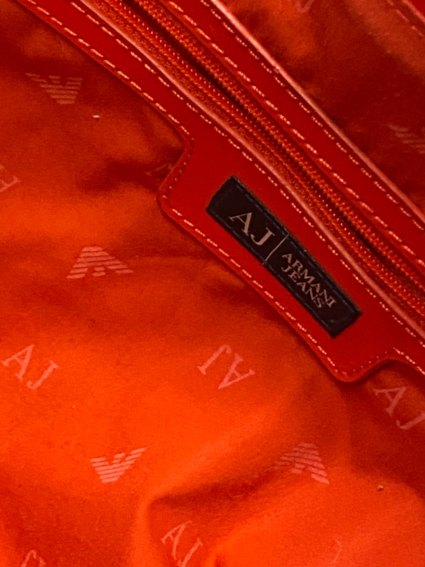 Borsa a mano rossa laccata Armani