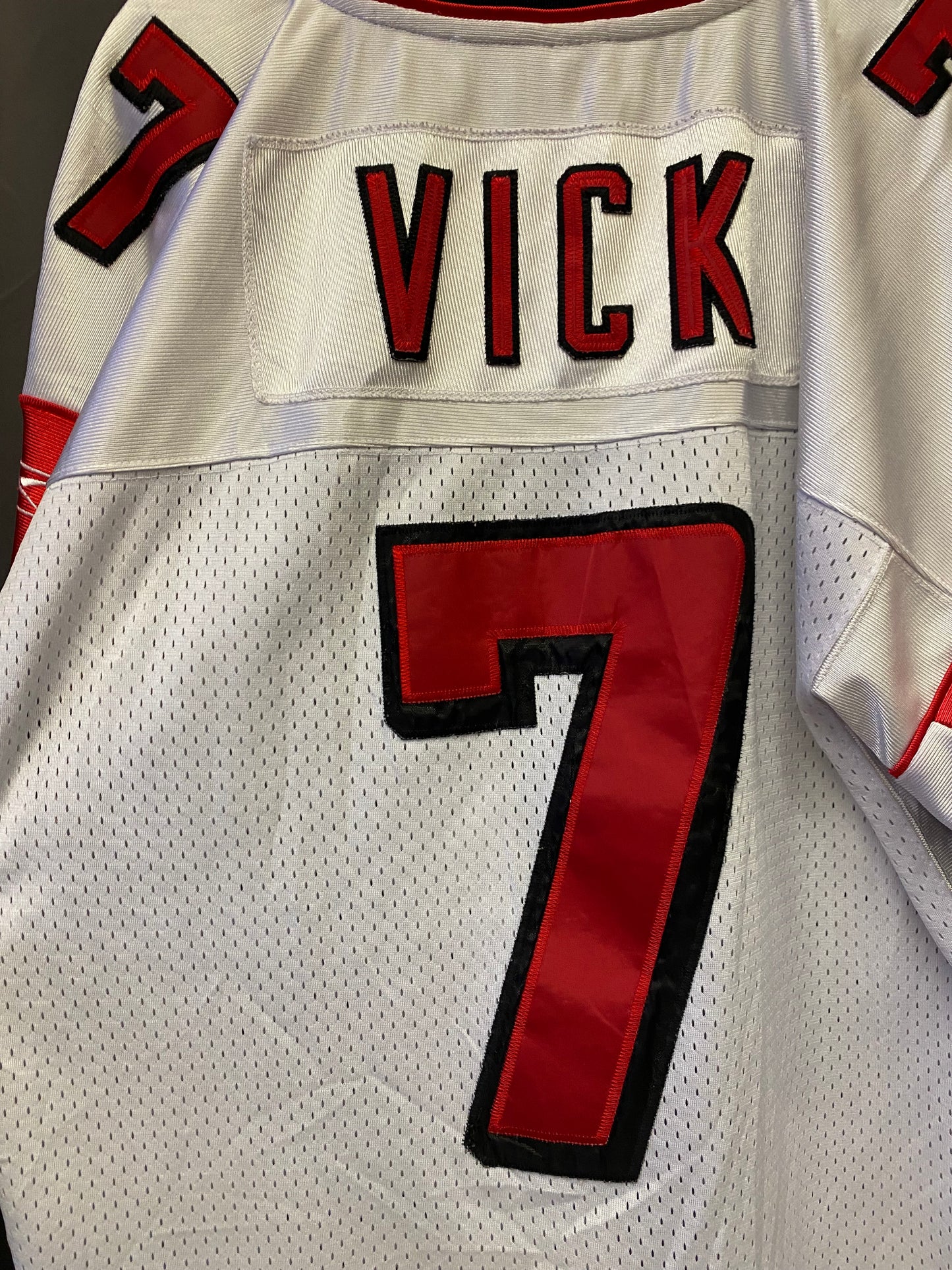 Jersey vintage Reebok NFL Atlanta Falcons Vick #7 (XL)