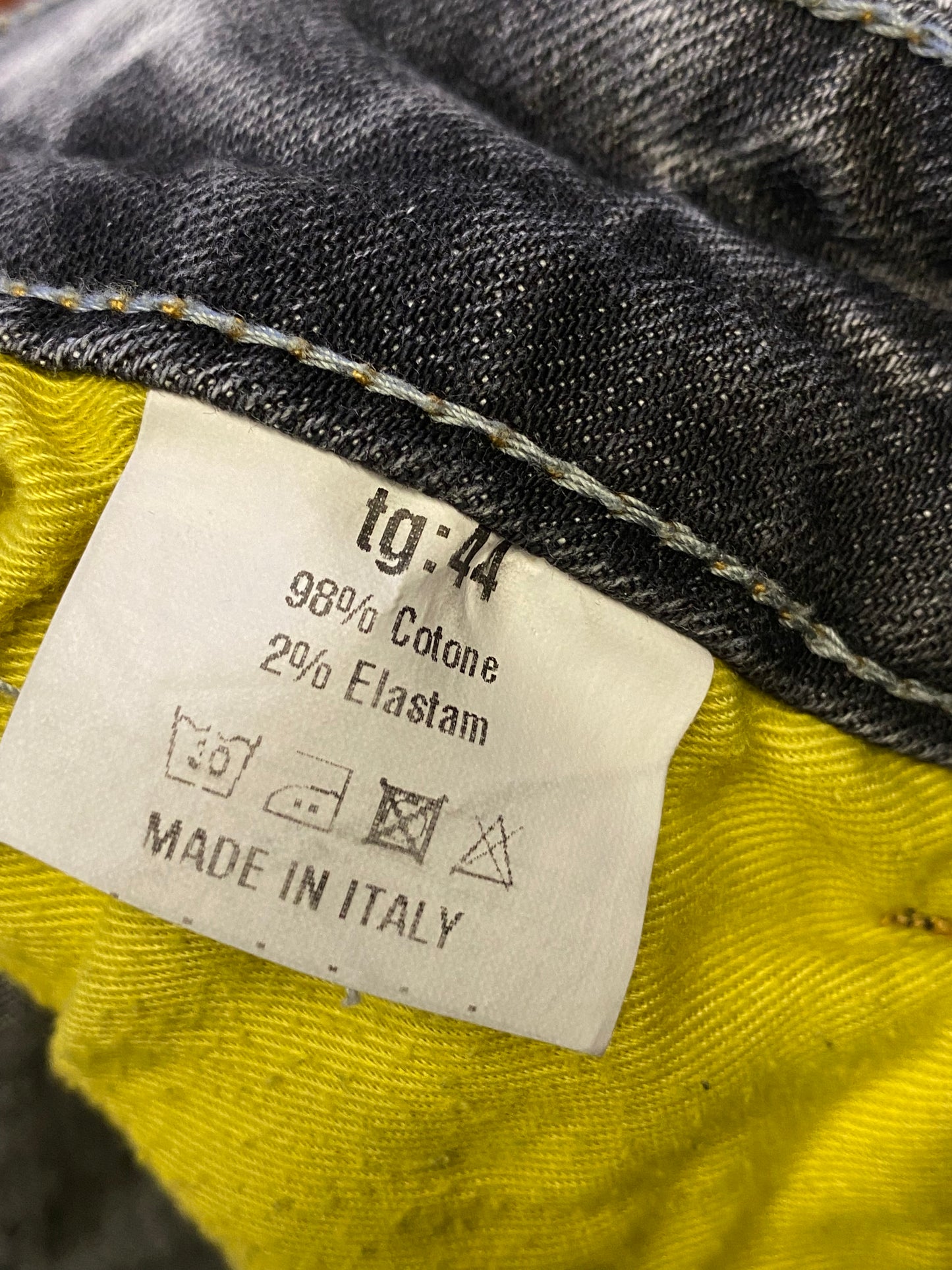 Shorts Custom by Basura (S)