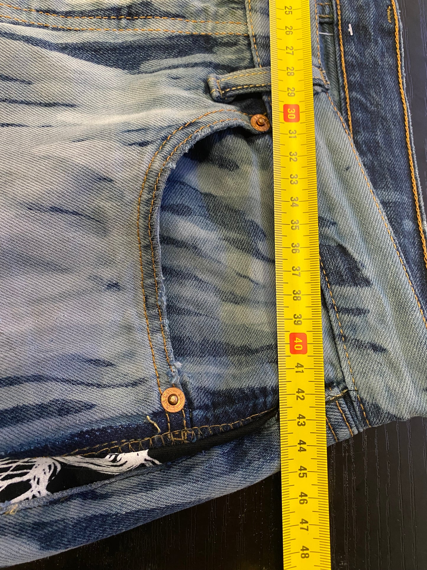 Jorks Levi’s Custom by Basura (M)