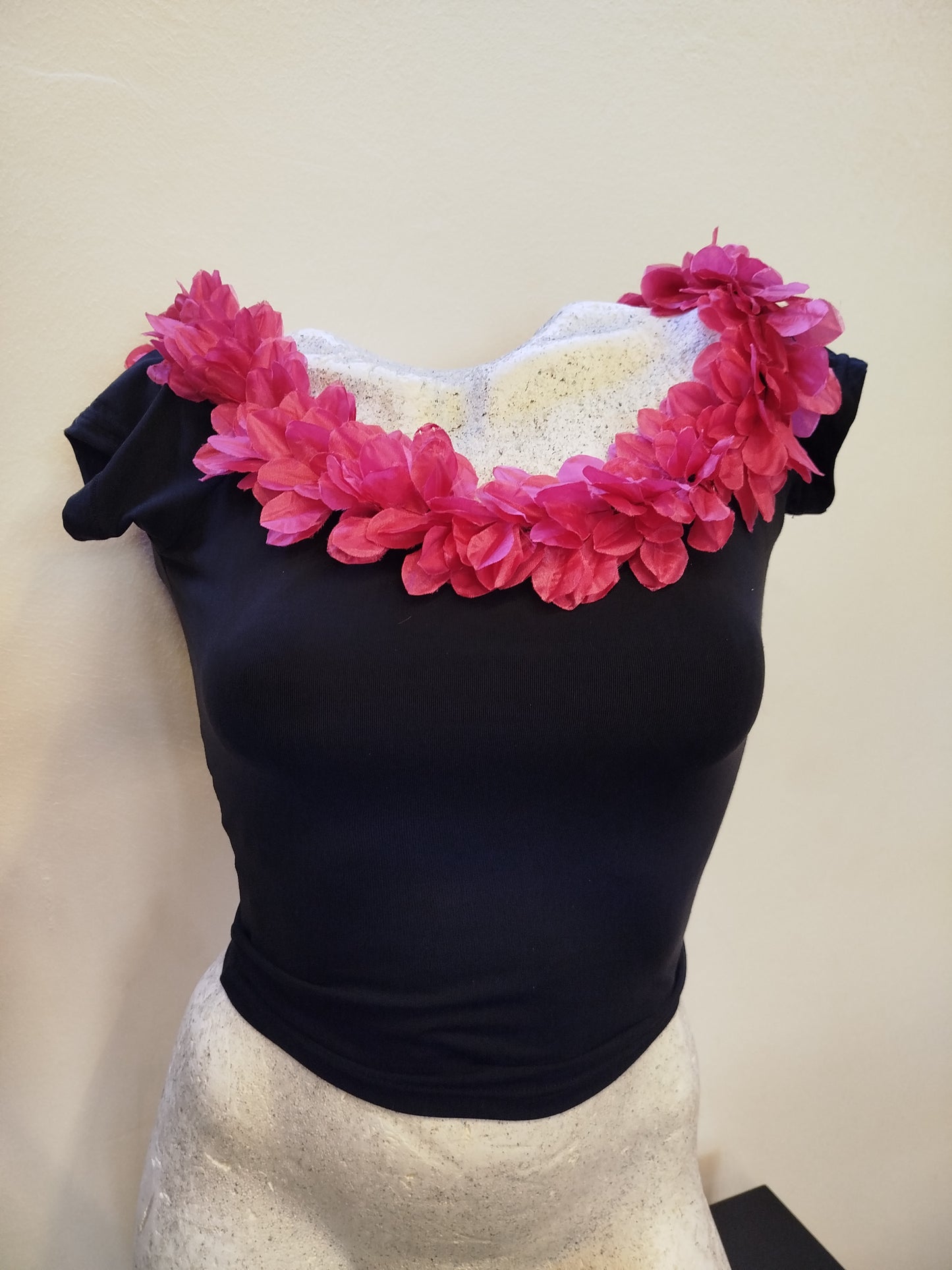 ✨ Top Kookaï Taglia S – Eleganza con un tocco floreale