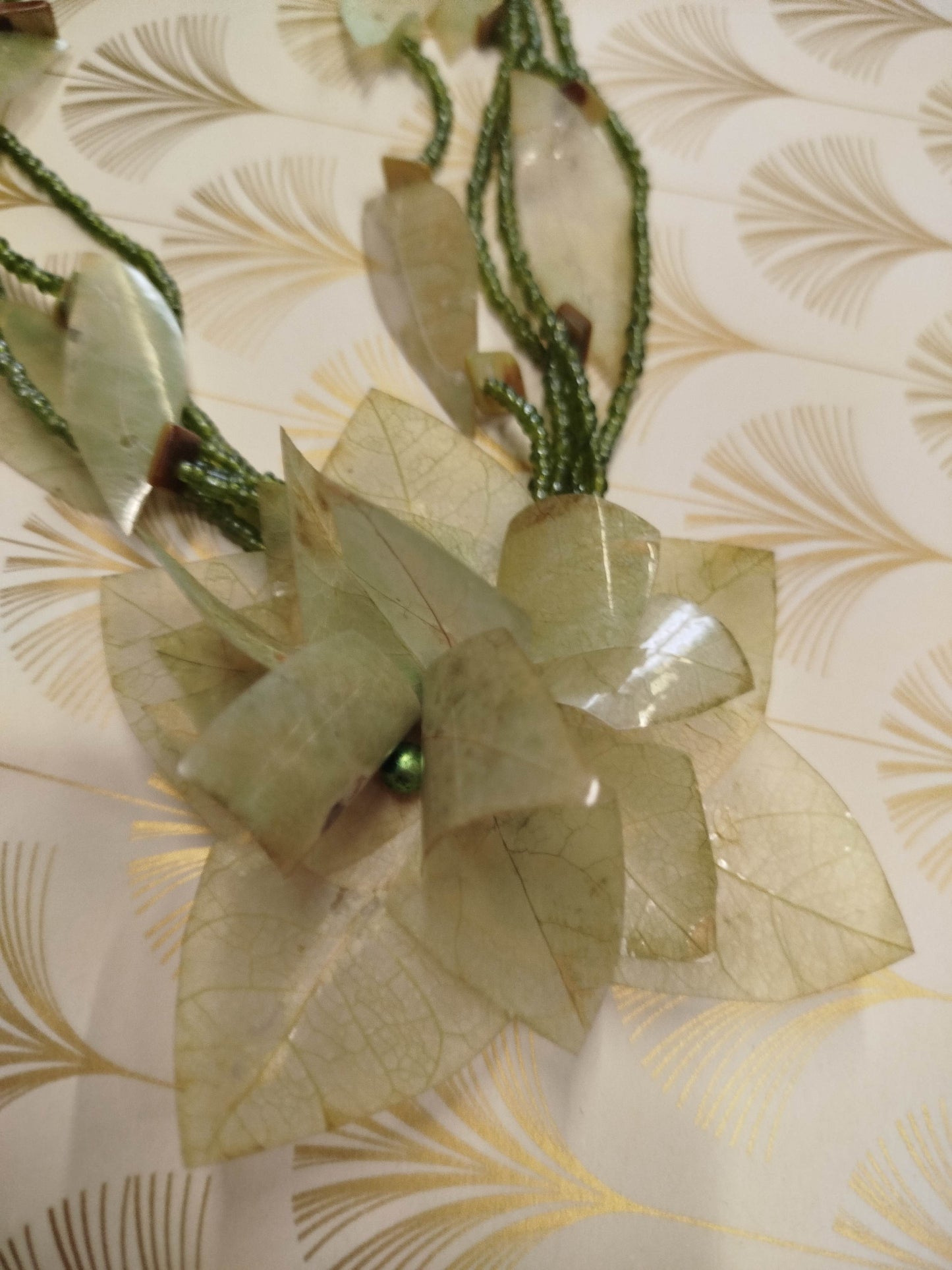 Collana verde fiore