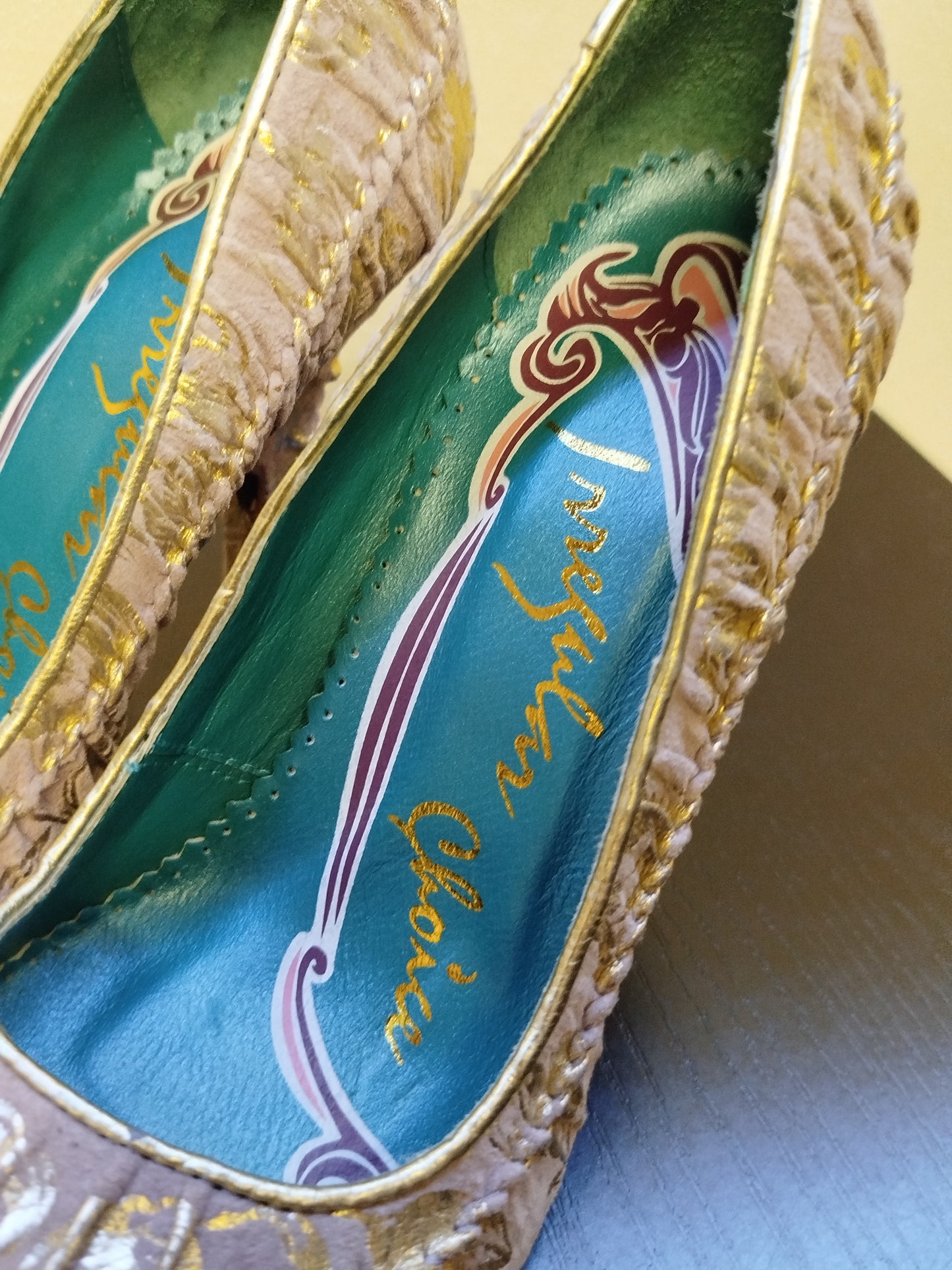 Irregular Choise purple gold pattern shoes (36)