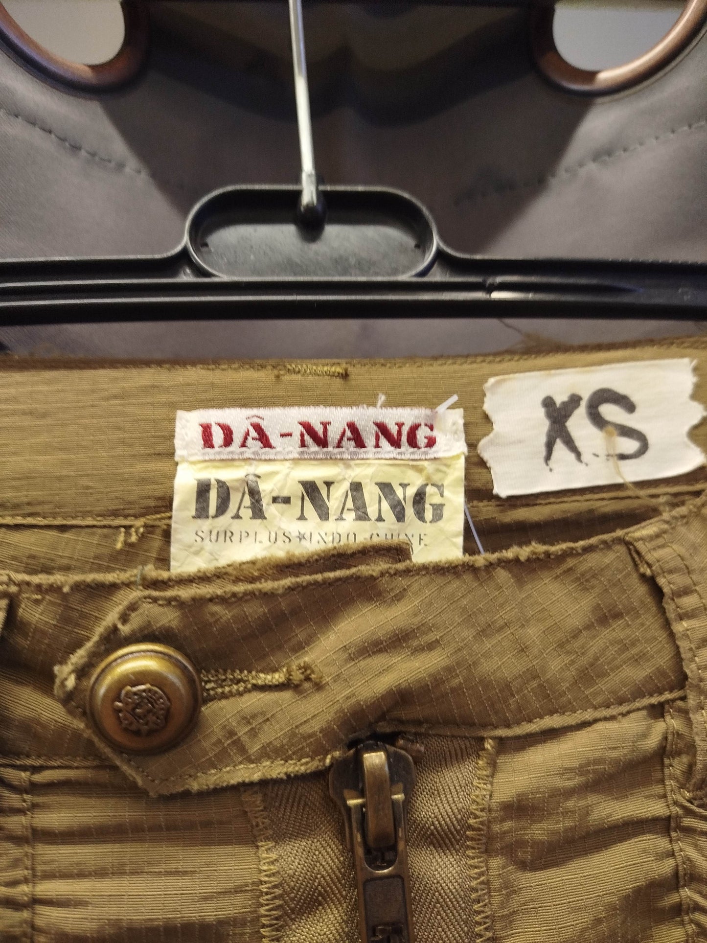 Pantalone límited edition da nang (xs)