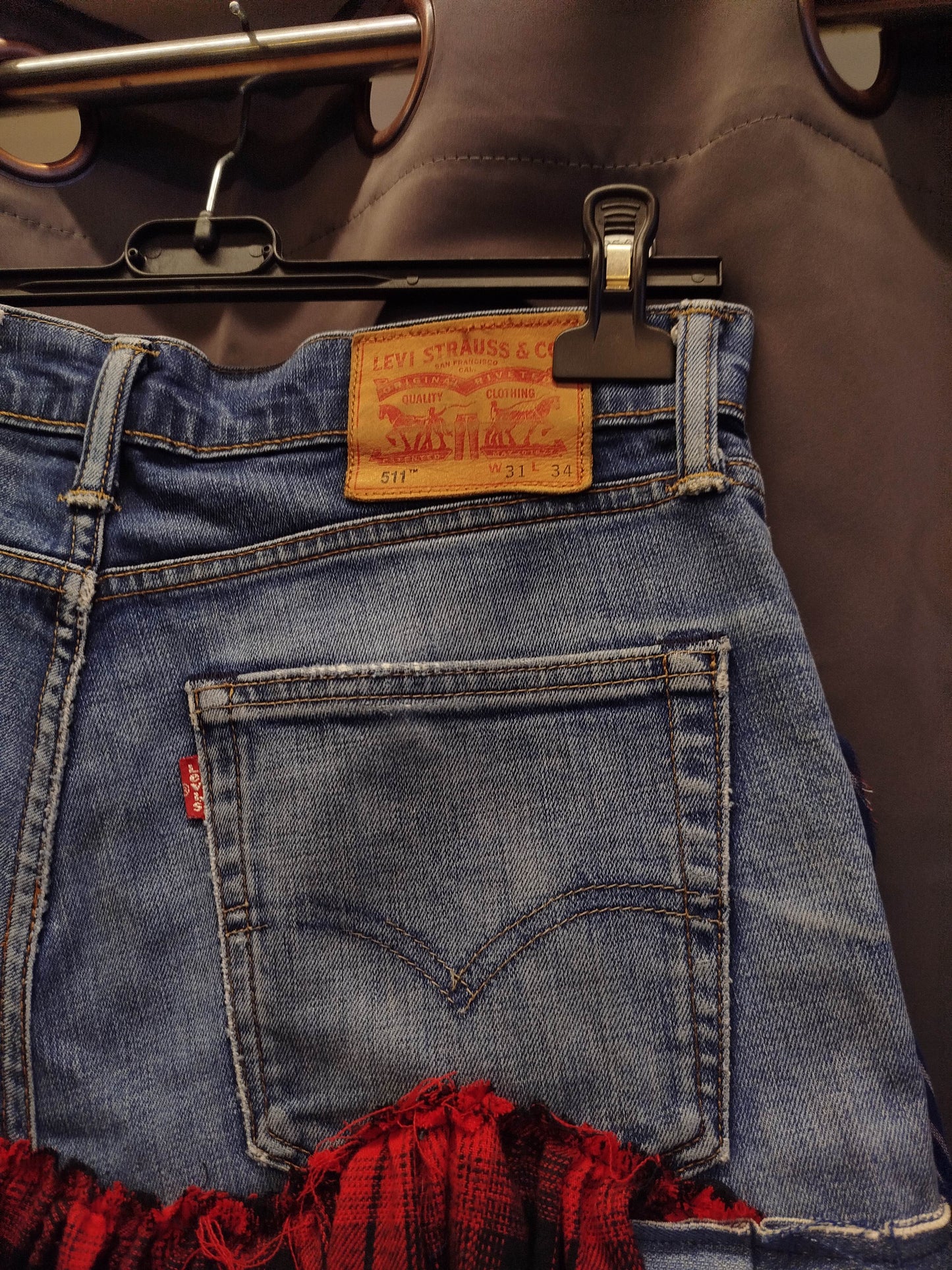 Gonna Levi's x R3born (M)