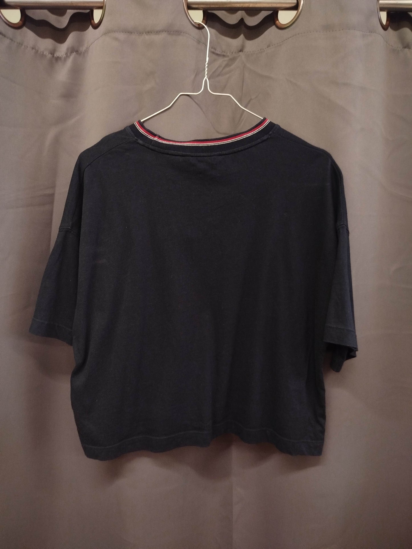 Tommy Hilfiger cropped t-shirt (M)