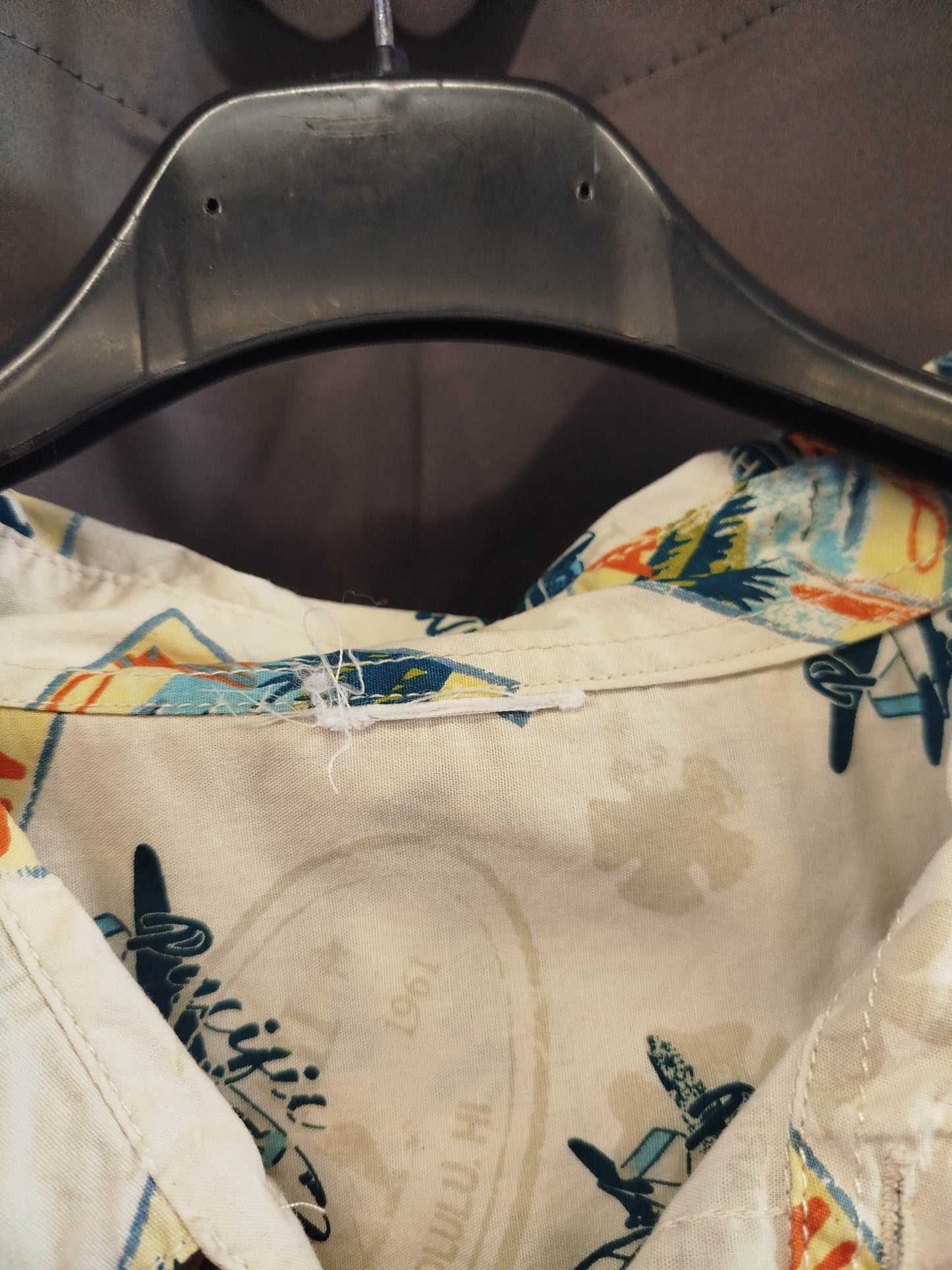 Vintage Hawaiian Shirt (XL)