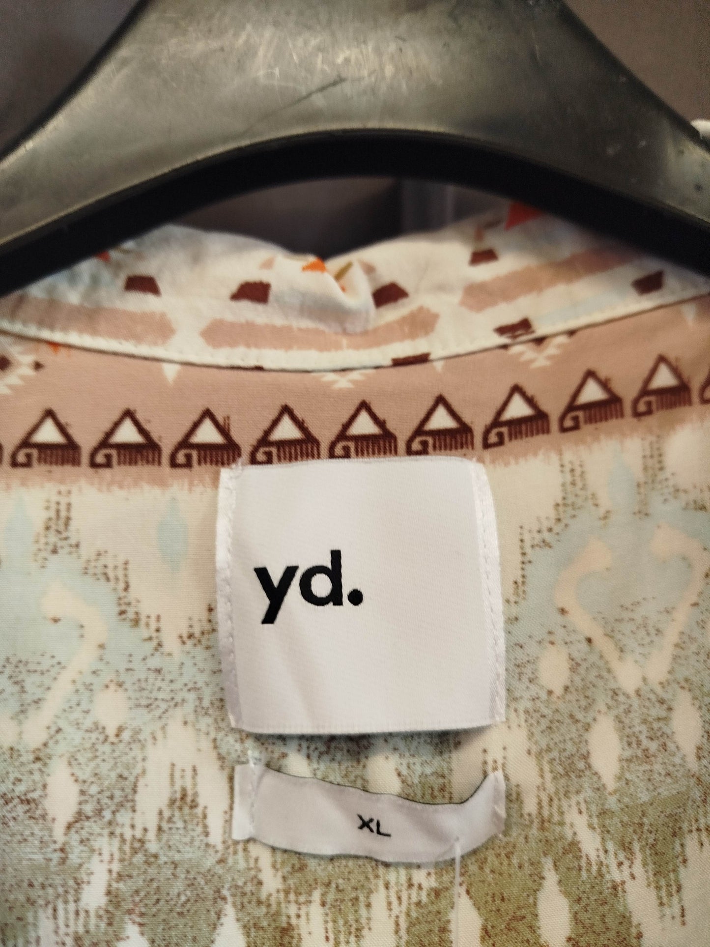 YD. Shirt (XL)