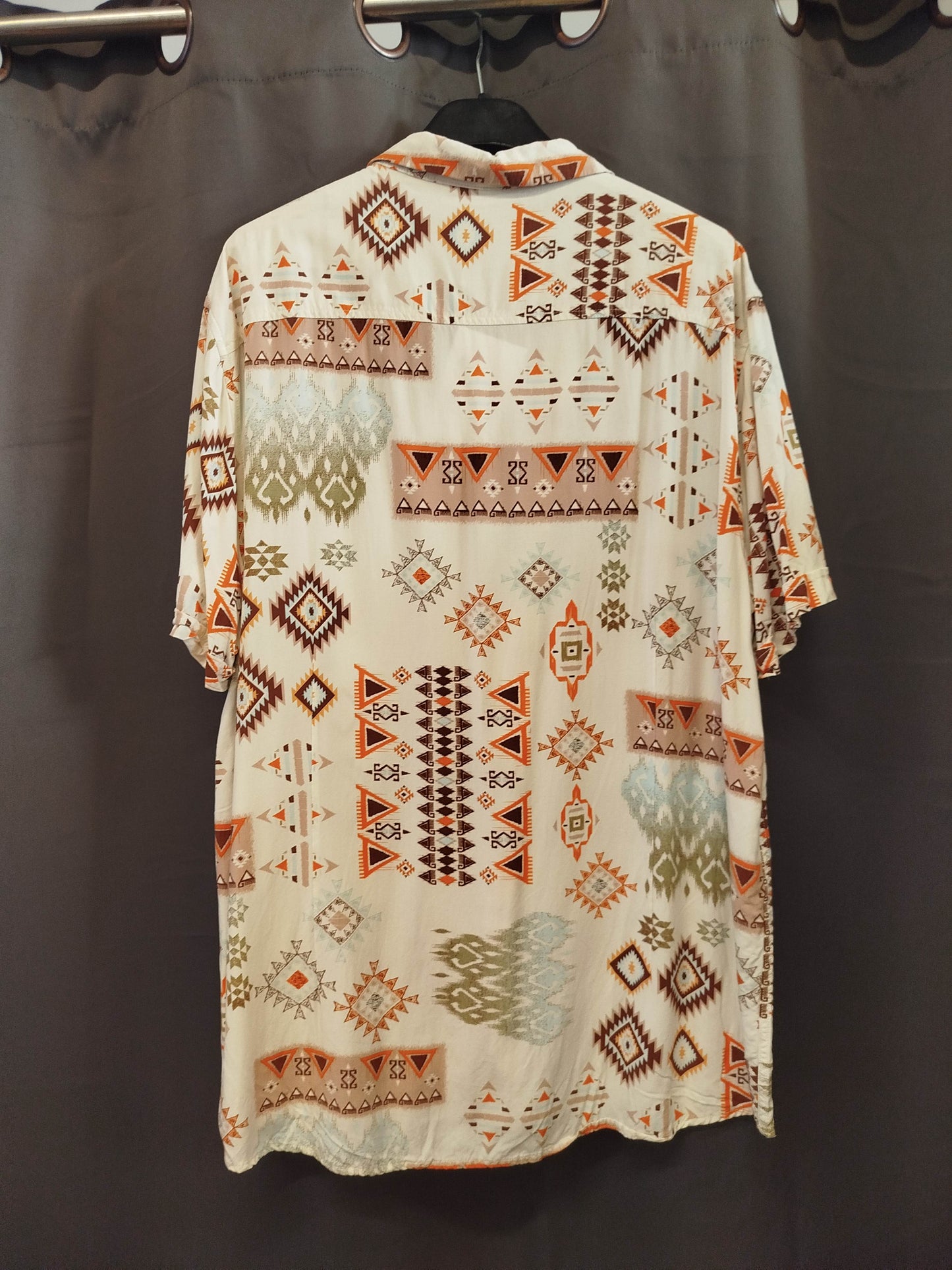 YD. Shirt (XL)
