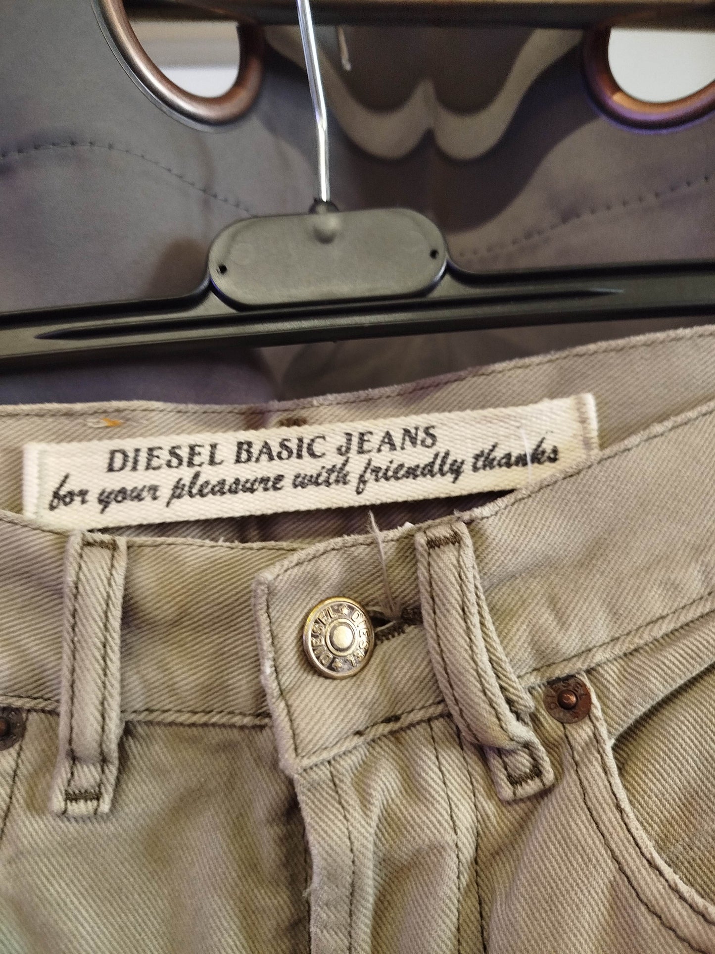 Diesel mom fit jeans (s)