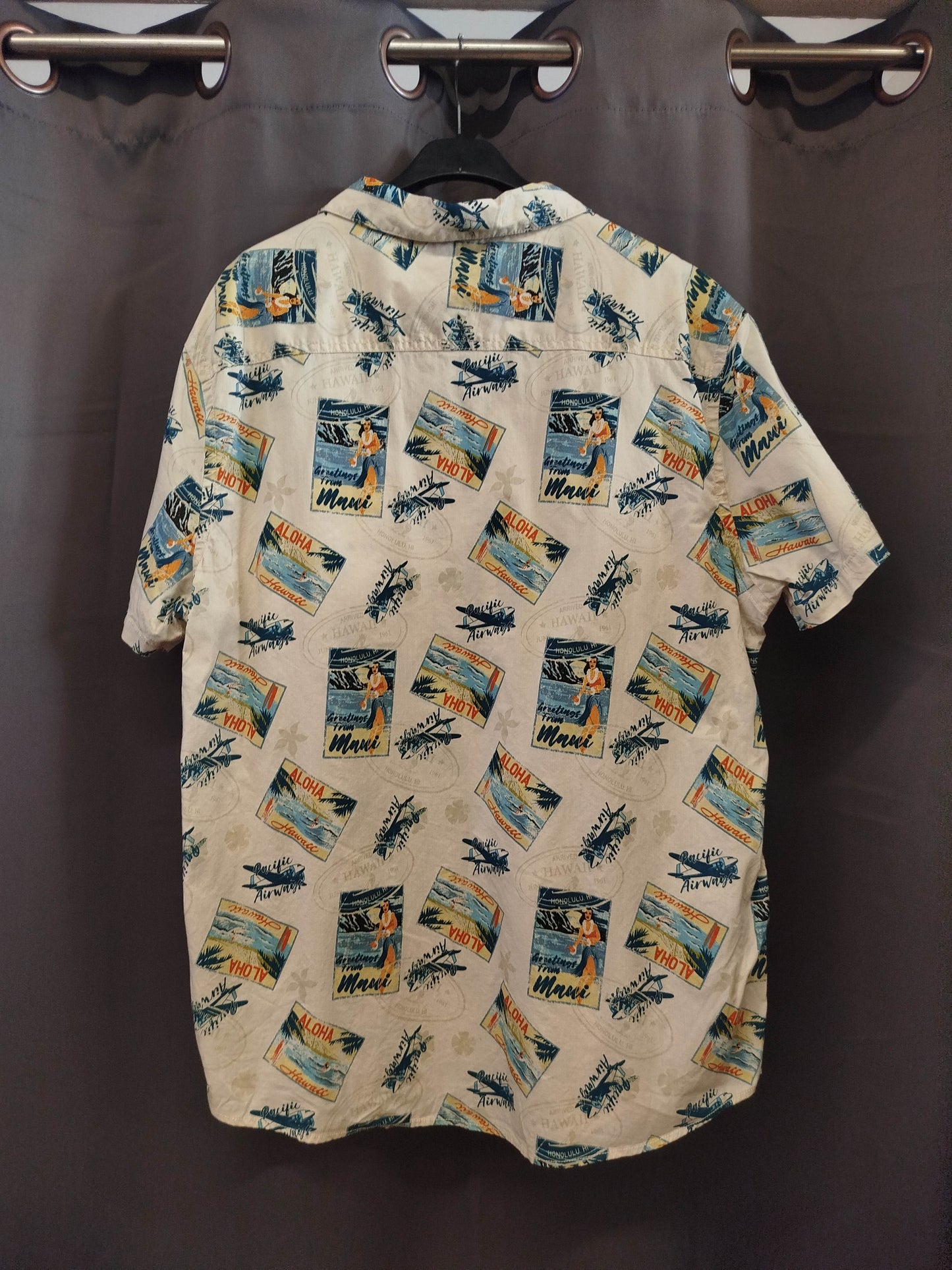 Vintage Hawaiian Shirt (XL)