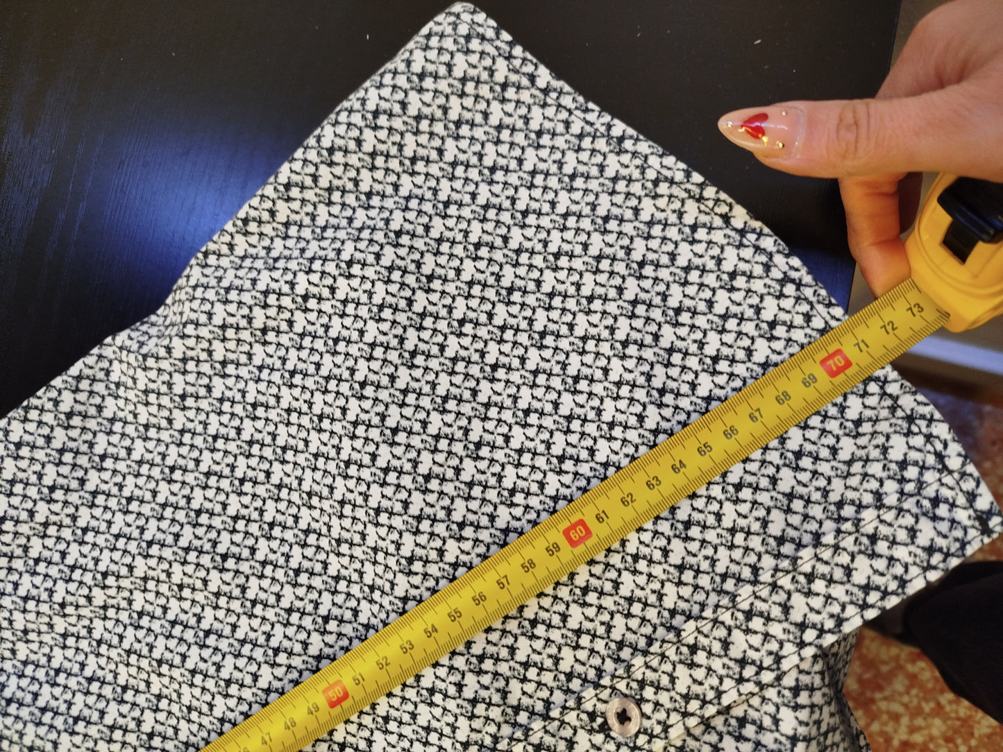 Camicia Guess modello super slim fit (L)