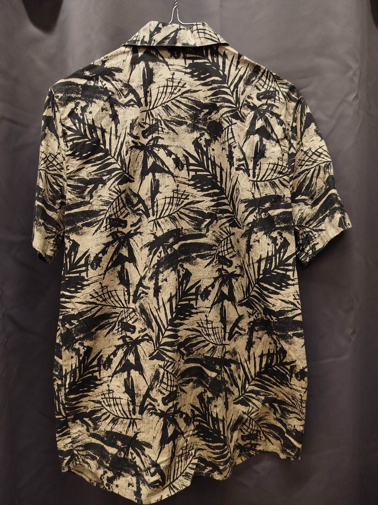 Volcom Shirt (s)