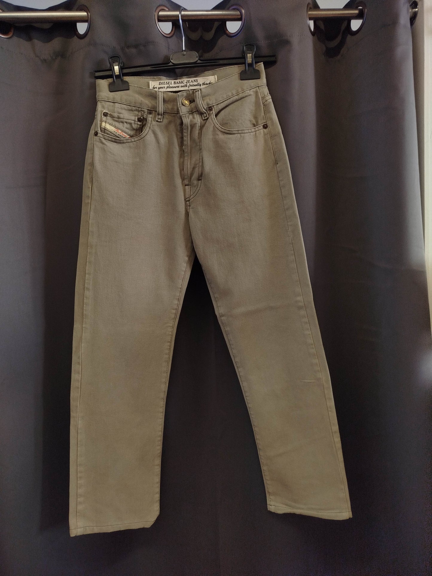 Diesel mom fit jeans (s)