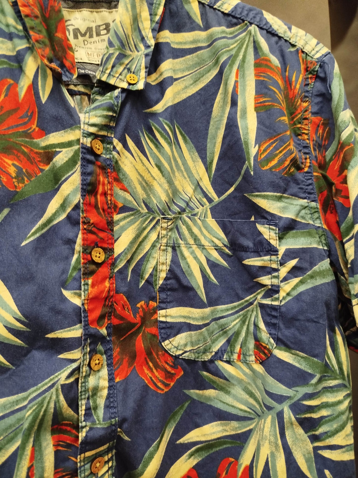 MBX Hawaiian Shirt (M)