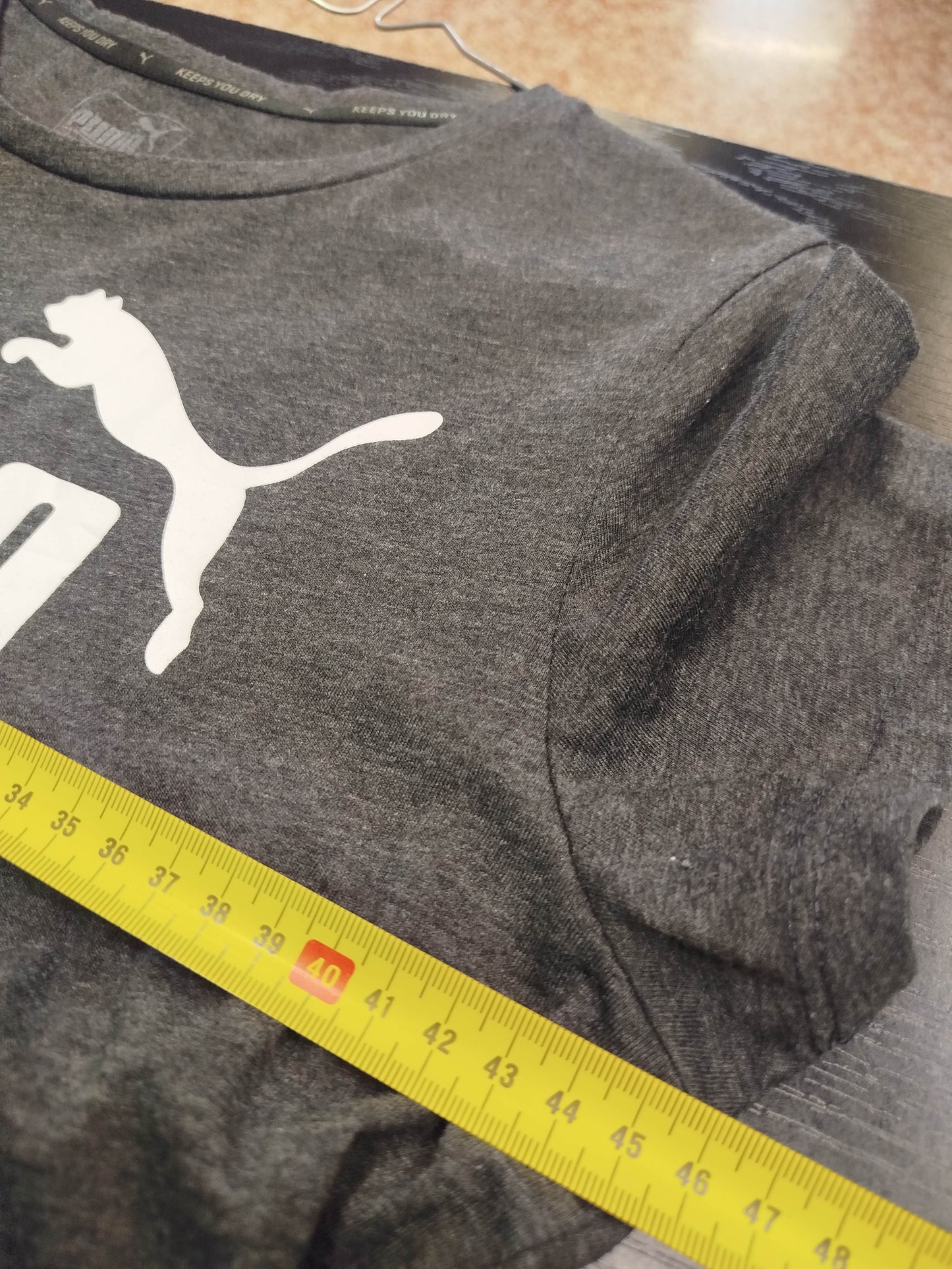 Puma T-shirt (M)