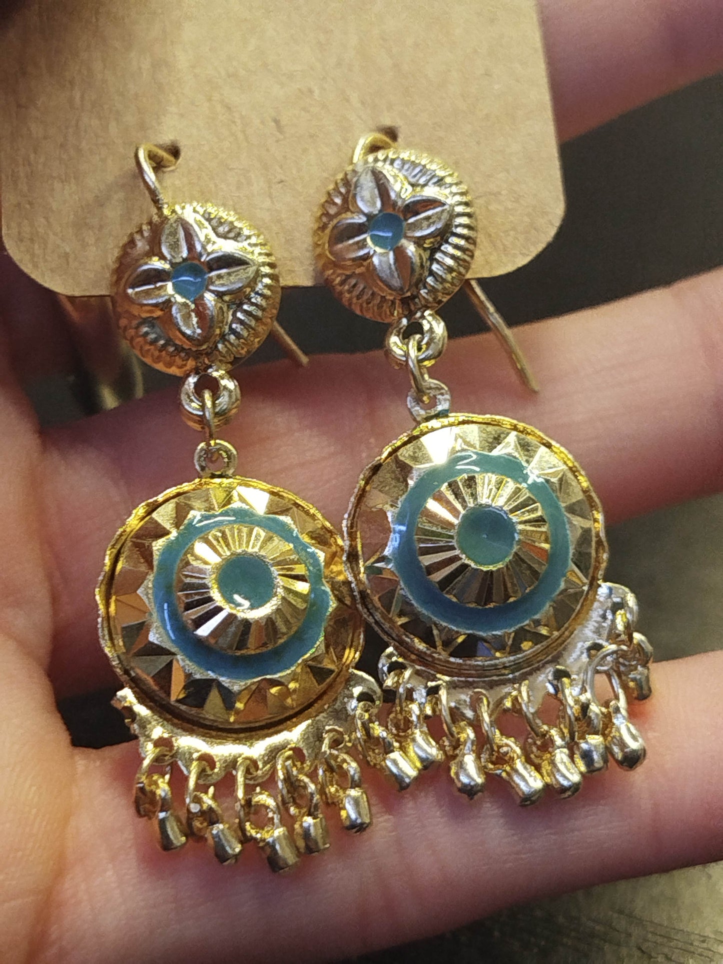 Orecchini pendenti vintage turchese