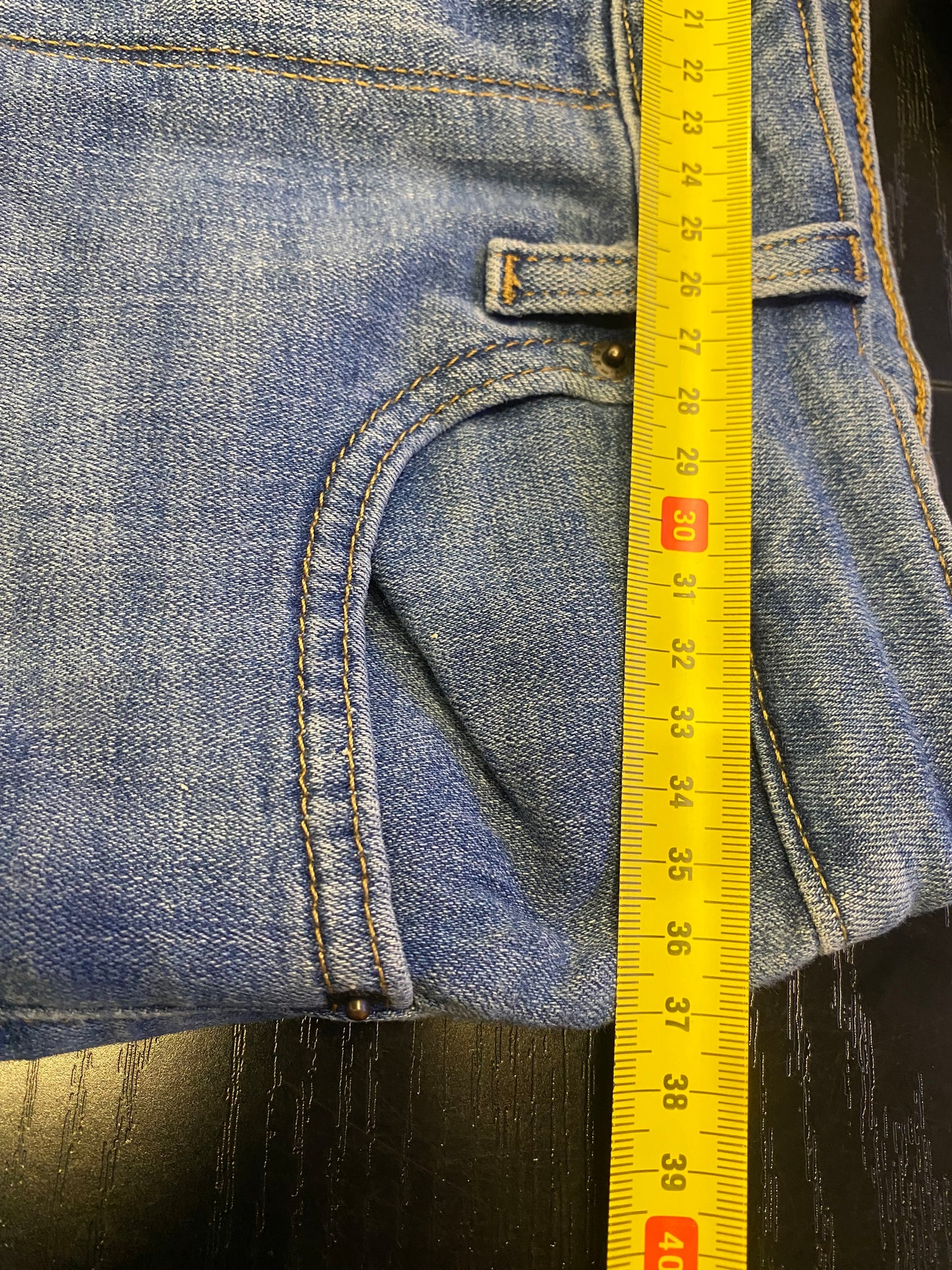Gonna Custom Levi’s by R3BORN (M)