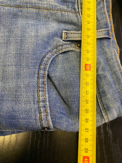 Gonna Custom Levi’s by R3BORN (M)