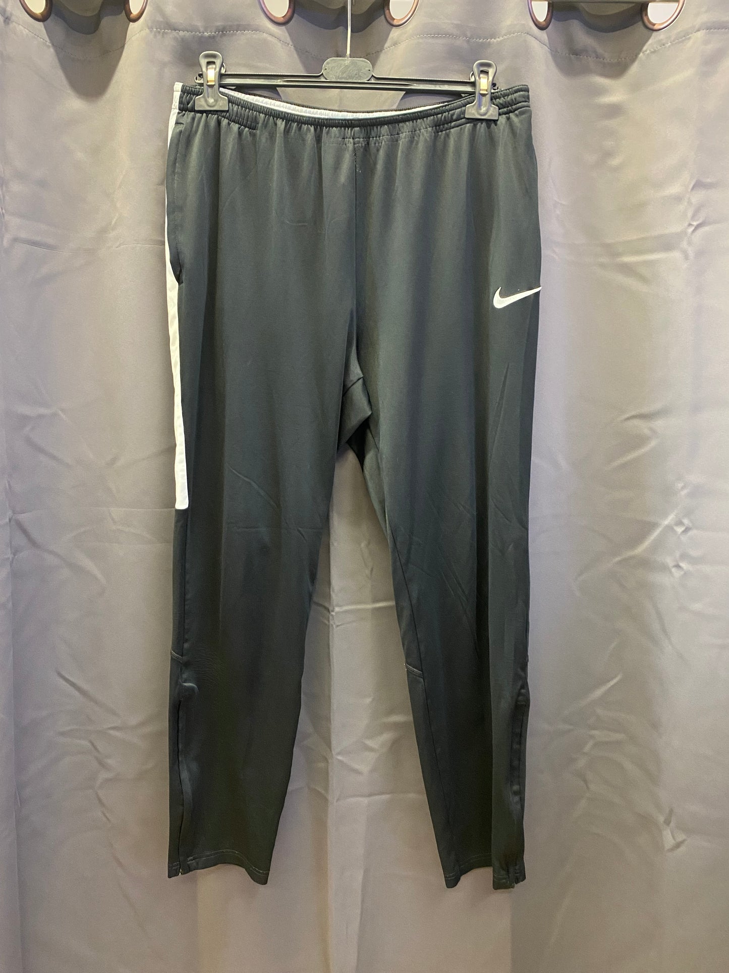 Pantaloni sportivi Y2K Nike (L)