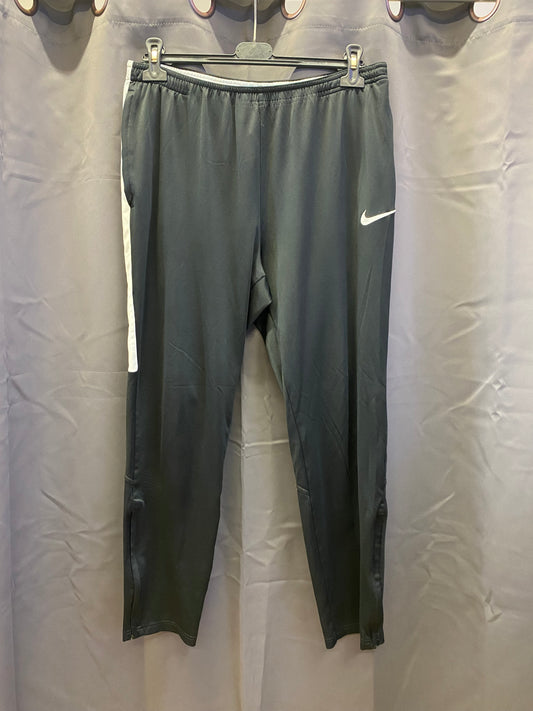 Pantaloni sportivi Y2K Nike (L)