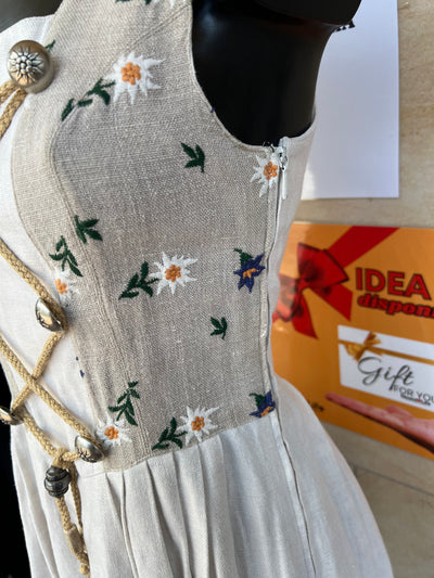 Abito tirolese Berwin&Wolff in lino| XS donna thumbnail