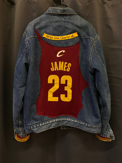 Giacca Vintage Levi's x Adidas NBA LeBron James Custom - R3BORN thumbnail