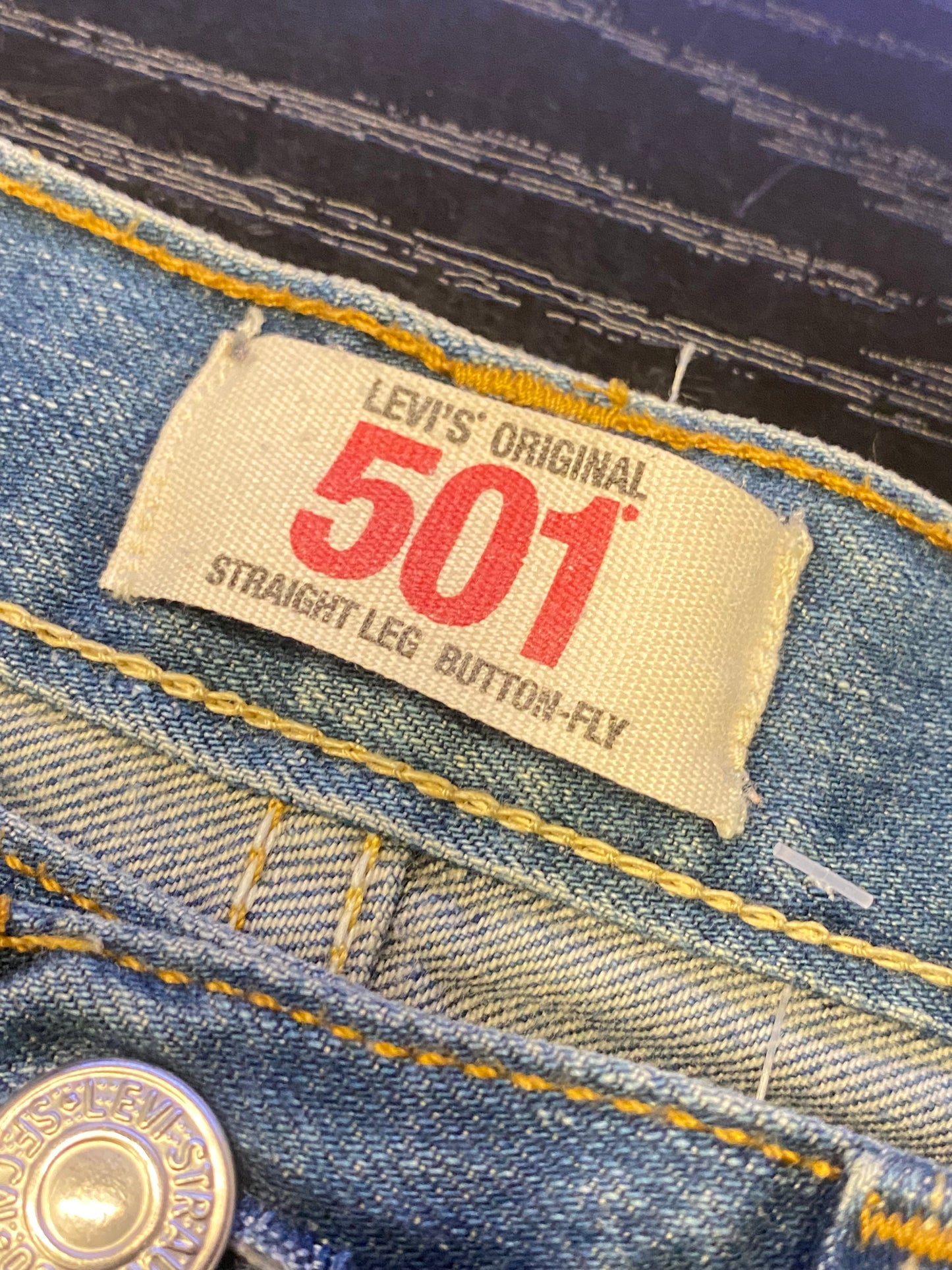 Gonna Custom Levi’s 501 by R3BORN (XL)