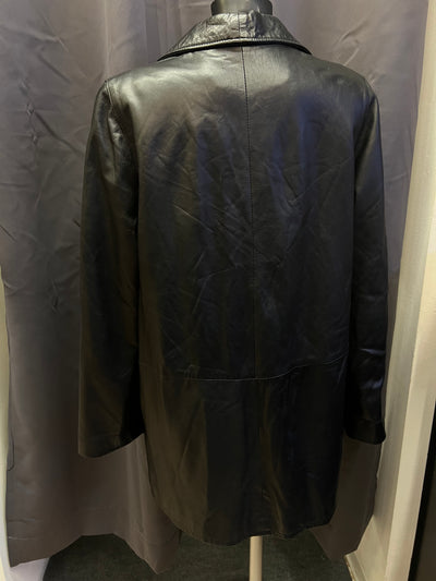Cappotto nero in vera pelle (L donna) thumbnail