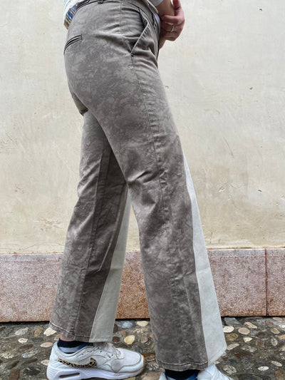 Pantaloni svasati Guess Custom - donna M | R3BORN thumbnail