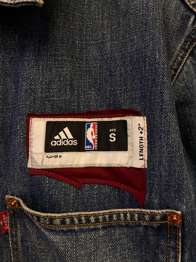 Giacca Vintage Levi's x Adidas NBA LeBron James Custom - R3BORN thumbnail