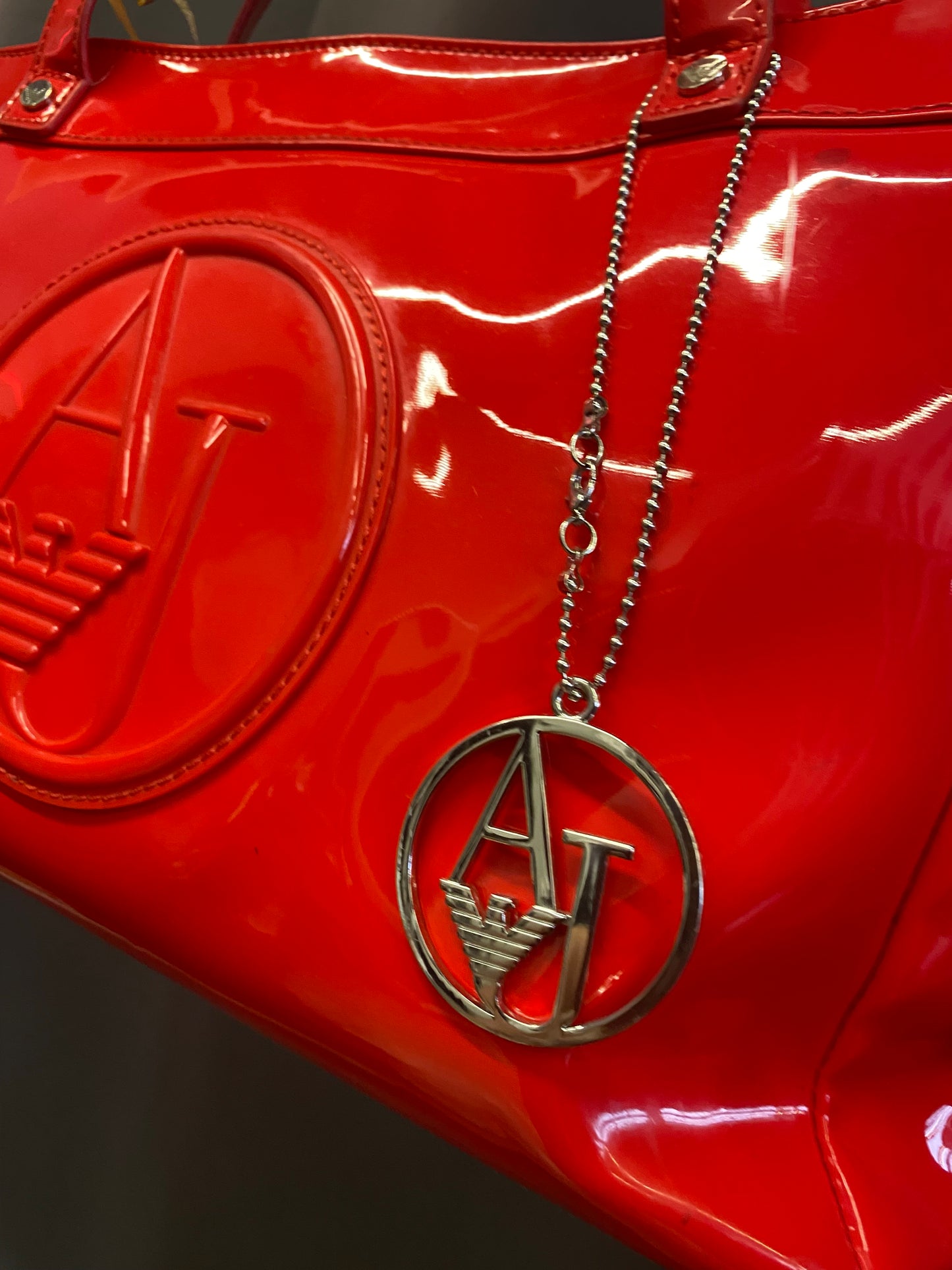 Borsa a mano rossa laccata Armani