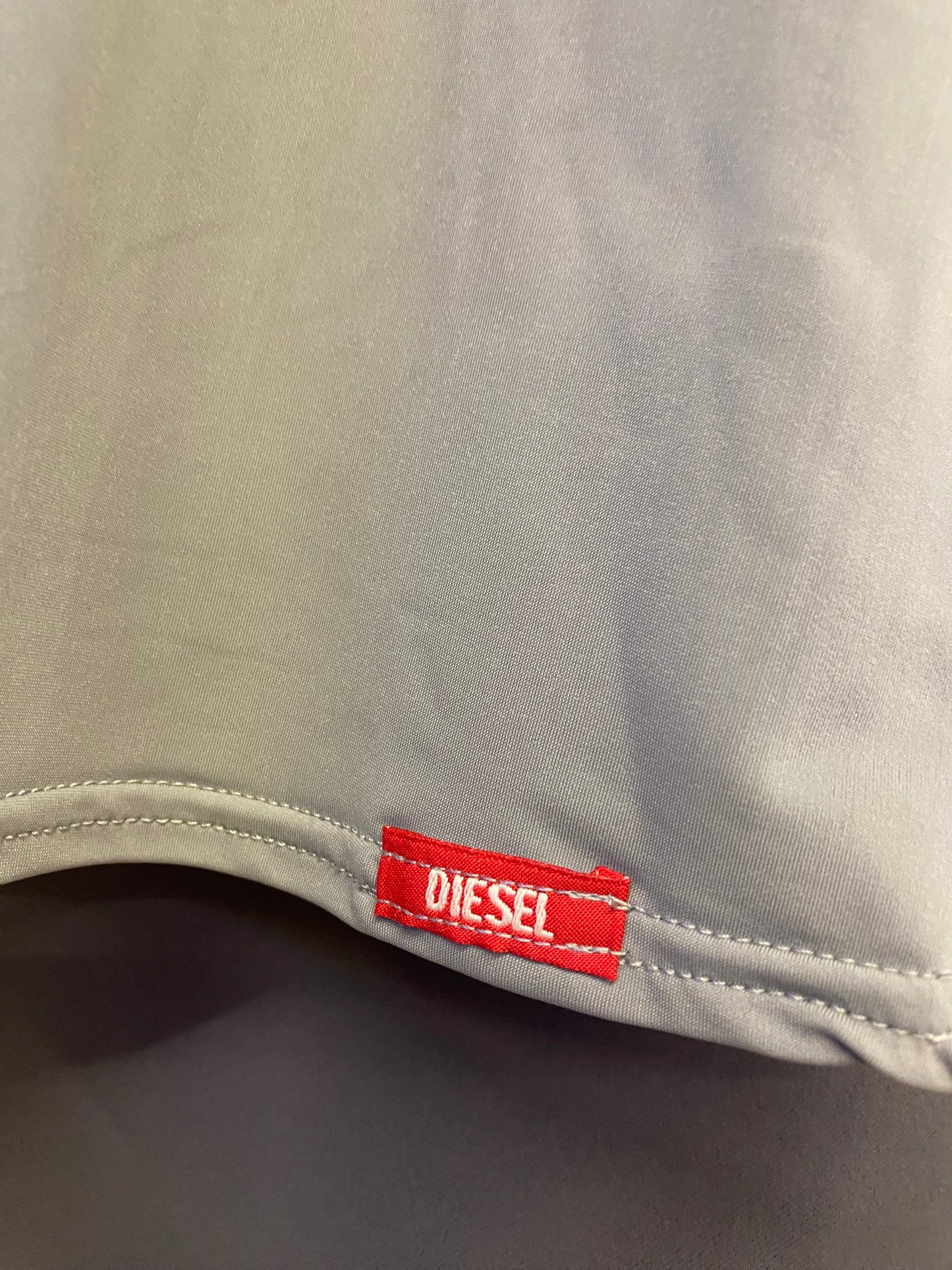 T-shirt a maniche lunghe nuova Diesel (S)