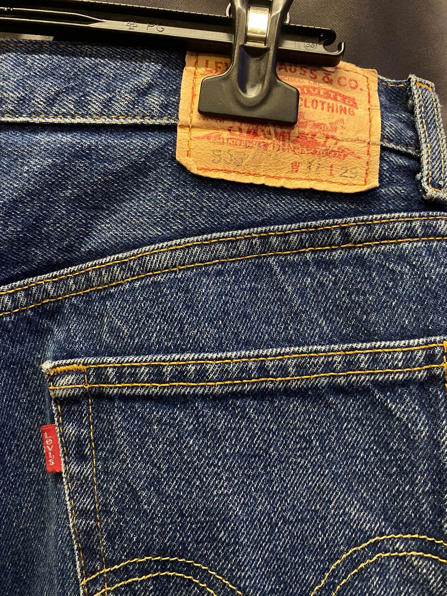 Levi’s vintage 505 (M)