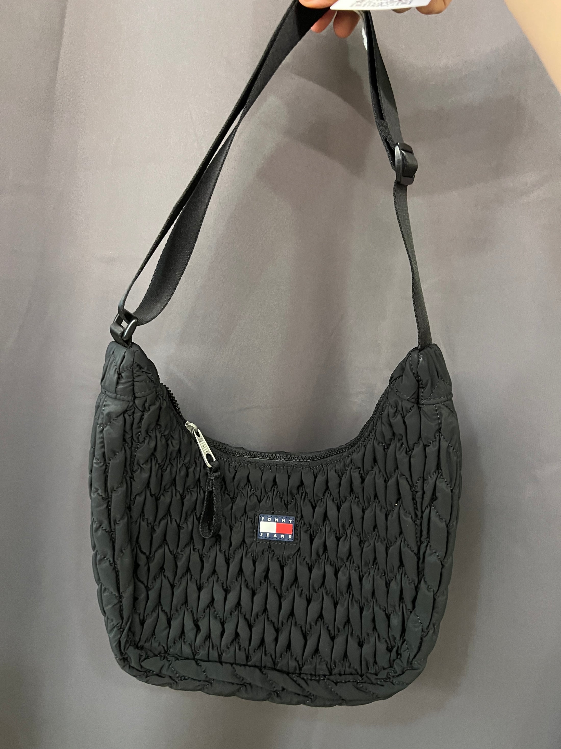 Borsa a tracolla Tommy Hilfiger trapuntata