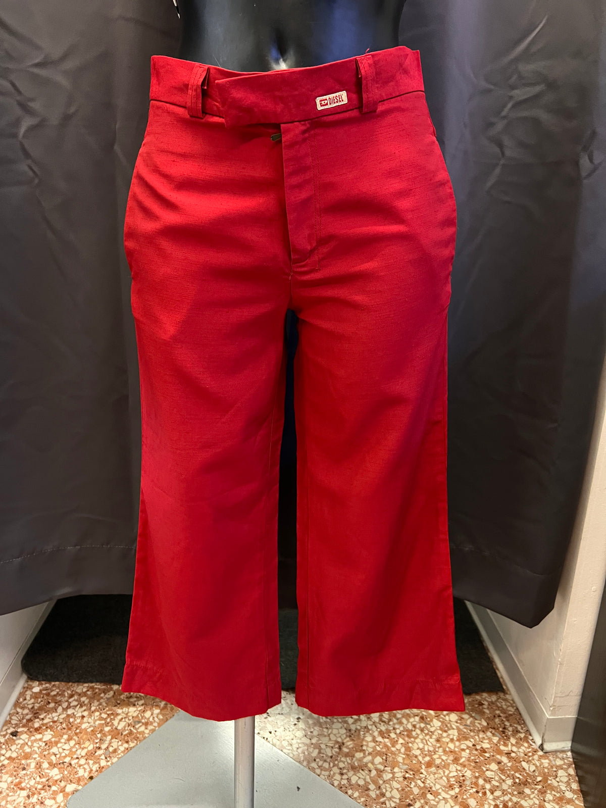Pantalone capri svasato Diesel nuovo (S donna)