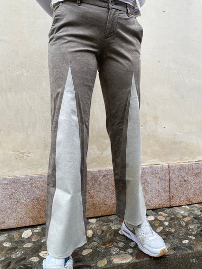 Pantaloni svasati Guess Custom - donna M | R3BORN thumbnail