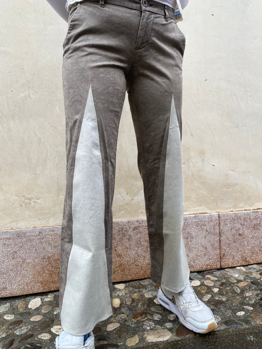 Pantaloni svasati Guess Custom - donna M | R3BORN