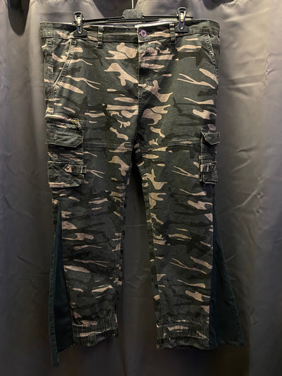 Pantaloni Flare mimetici Yohan’s Custom - uomo XXL | R3BORN thumbnail