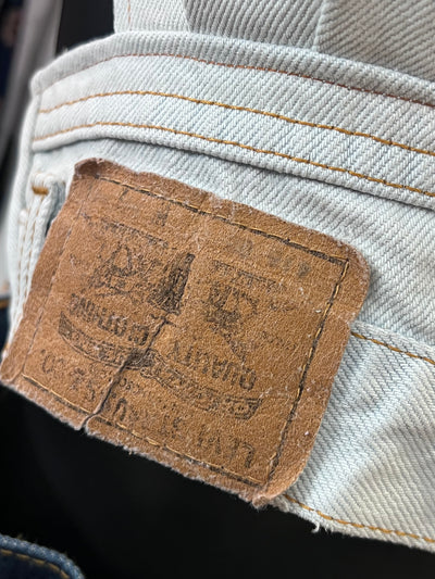 Top Levi’s Custom R3BORN (T.U) thumbnail