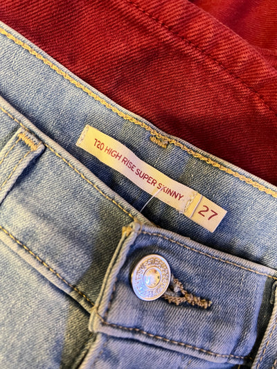 Jeans Levi’s 720 High Rise Super Skinny (M donna) thumbnail