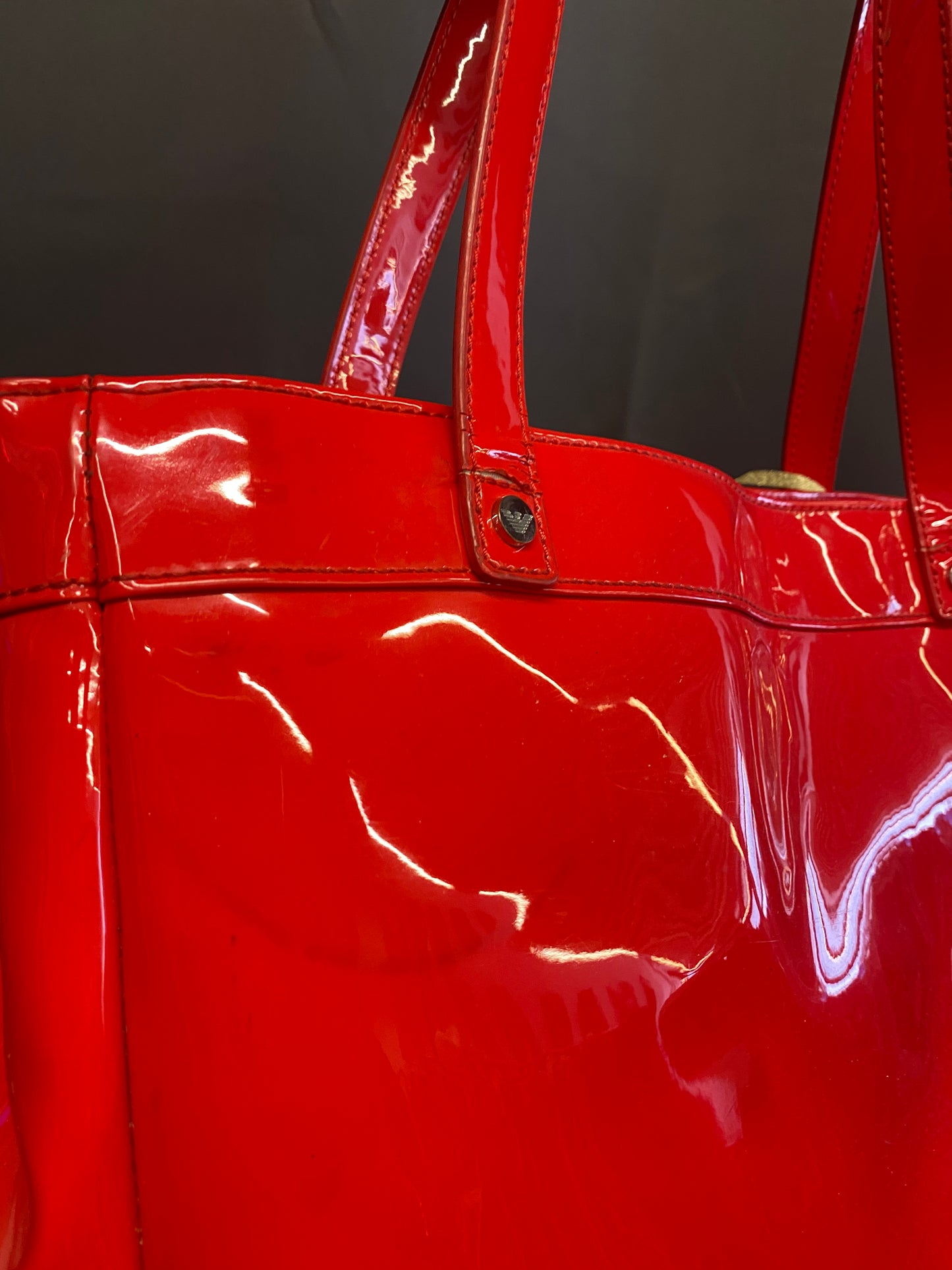 Borsa a mano rossa laccata Armani