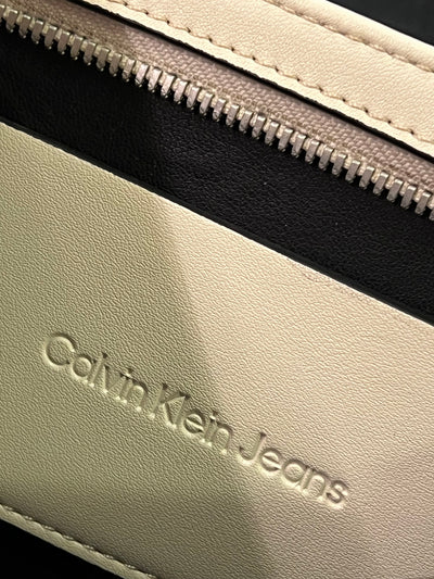 Borsa a spalla Calvin Klein thumbnail