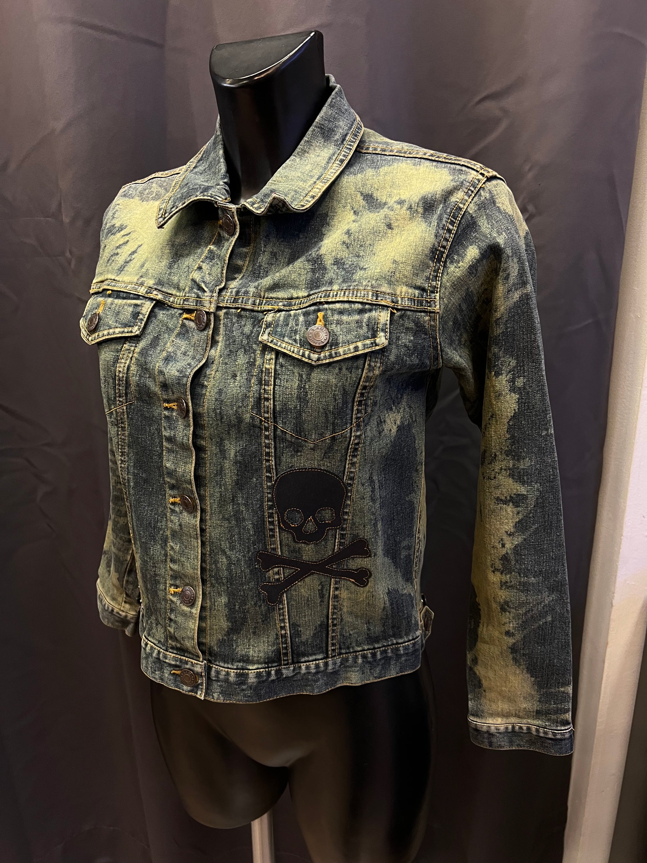 Giacca  Y2K in denim custom donna (S) |R3BORN