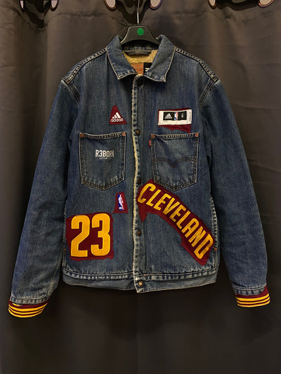Giacca Vintage Levi's x Adidas NBA LeBron James Custom - R3BORN thumbnail