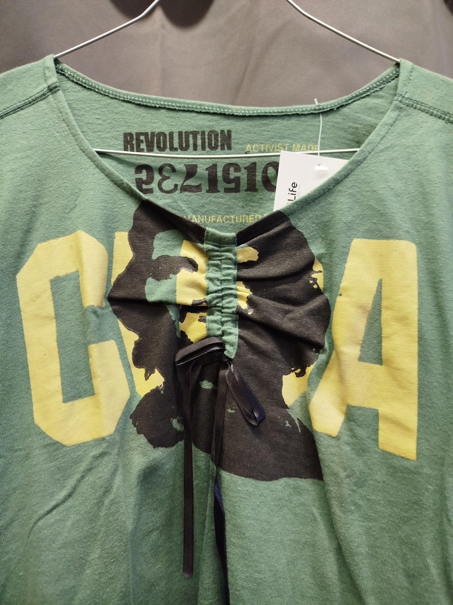 Maglia Revolution Activist made(S)