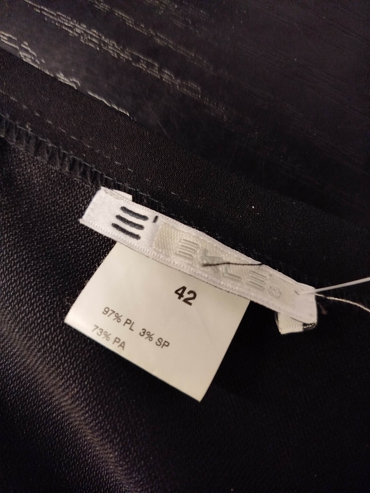 Gonna nera Eklè asimmetrica ( M donna)