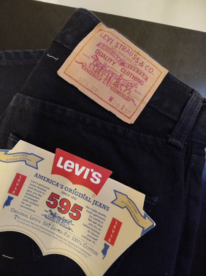 Jeans Levi's 595 nuovi con cartellino (s)donna